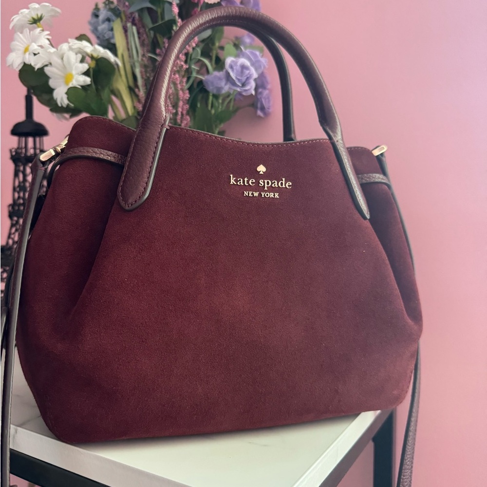 🍒 Kate Spade Dumpling Satchel 🍒